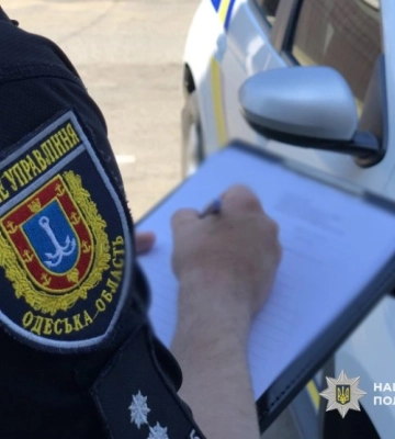 У Білгород-Дністровському районі судитимуть дебоширів, які побили власника магазина через зауваження