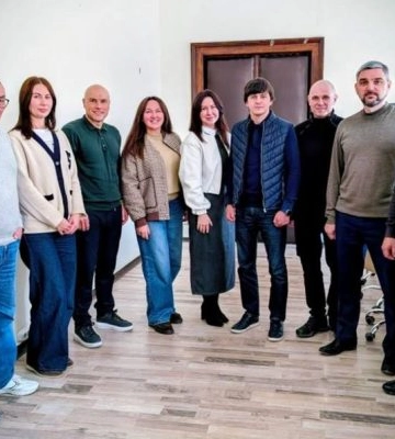 Миколаїв ховає бюджет від людей: комісія Сєнкевича засідає в тиші, а “прозорість” міськради не працює