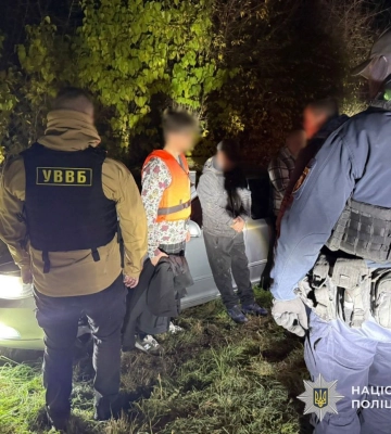 На Закарпатті затримали адвоката та його спільника за спробу незаконного переправлення чоловіка через кордон