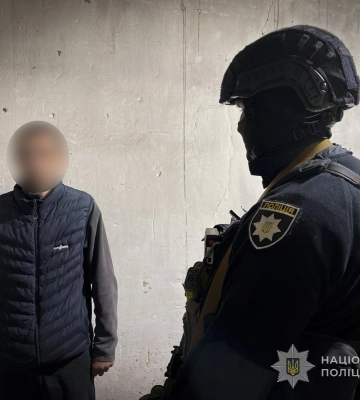 Вбив, сховав тіло та викрав авто: поліція Сумщини розшукала і затримала підозрюваного