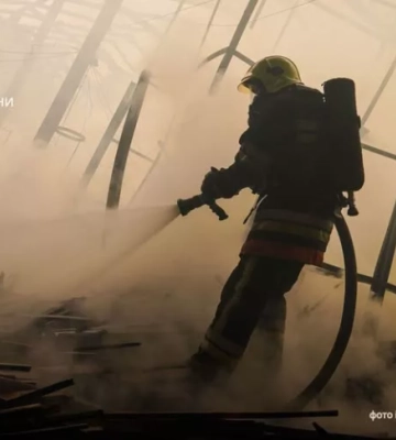 На Львівщині рятувальники ліквідували пожежу в житловому будинку