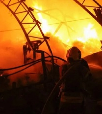 У Києві тривають відновлювальні роботи після атаки дронів 23 жовтня: у КМВА розповіли деталі