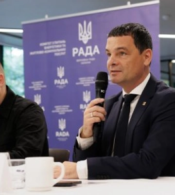 Енергетичний щит Закарпаття: Як регіон готується до зими та розбудовує розподілену генерацію на тлі ворожих атак