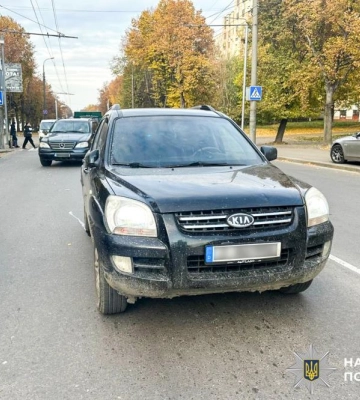У Рівному на «зебрі» автівка збила 10-річного хлопчика (ФОТО)