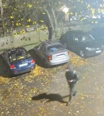 СБУ та Нацполіція затримали агента фсб, який отримав завдання підпалити будівлю Інституту національної памʼяті у центрі Києва