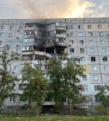 Рашисти атакували Херсон дронами та артилерією — двоє загиблих
