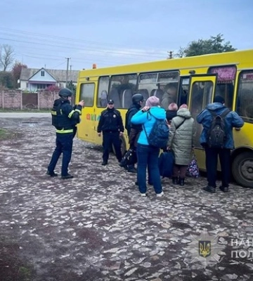Россияне повредили железнодорожный мост и пути в Сумской области