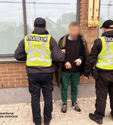 В Киевской области мужчина напал с ножом на 16-летнюю девушку: злоумышленнику грозит до 15 лет тюрьмы