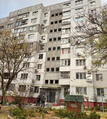 Число пострадавших в результате российского удара по Херсону возросло до 14