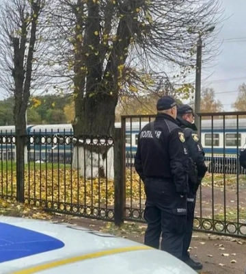 Взрыв произошел на перроне: в полиции рассказали новые детали трагедии в Овруче Житомирской области