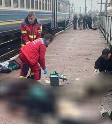 В Овручі чоловік підірвав гранату в поїзді: є загиблі та поранені