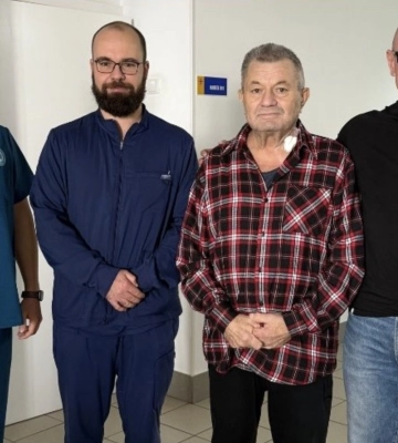 Хірурги Рівненського обласного протипухлинного центру врятували життя пацієнту із раком легень (ВІДЕО)