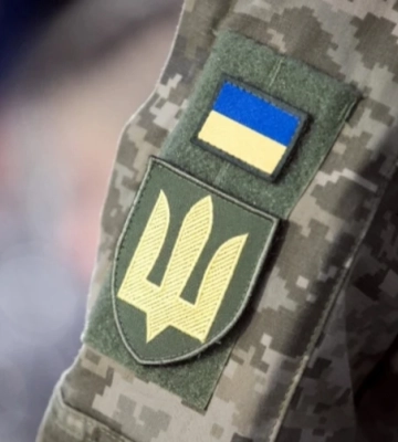 "Знепритомнів, впав і вдарився головою": Подільський ТЦК й 71 окрема єгерська бригада ДШВ прокоментували смерть чоловіка після мобілізації у Києві