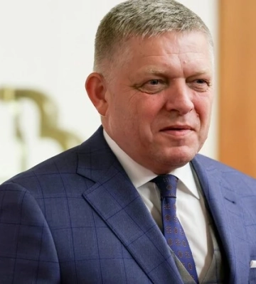 Словаччина відмовилась від участі у фінансуванні оборонних потреб України – Фіцо