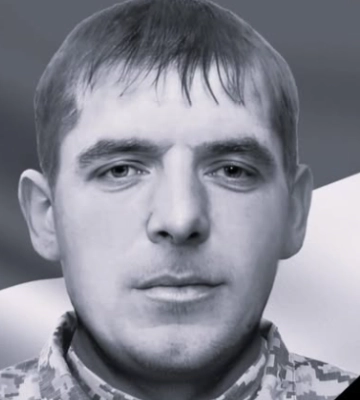 Навіки 40 років: у Луцький район на вічний спочинок повертається захисник Роман Нікитчик