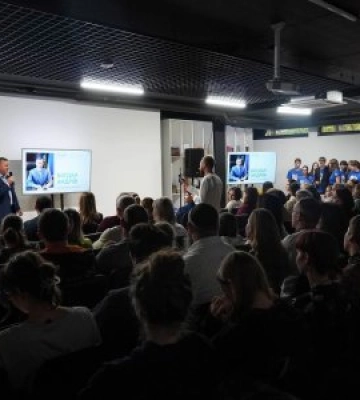 В Ужгороді стартував новий навчальний рік Української академії лідерства
