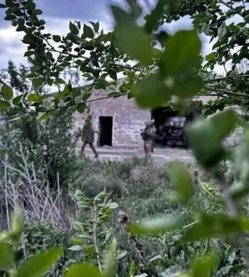 ВСУ нанесли удар по базе россиян в Херсонской области, где было много техники