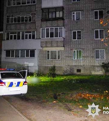Поліція Кременчука встановлює обставини смерті 46-річного чоловіка