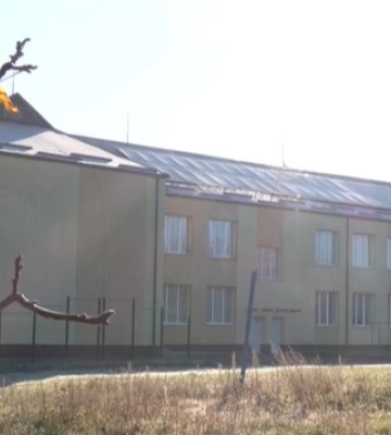 На даху ліцею на Волині запрацювала сонячна електростанція: скільки планують зекономити