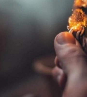 На Волині неповнолітній розлив бензин на шкільному стадіоні та підпалив його. Матір хлопця судили