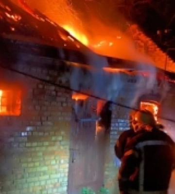 За ніч волинські вогнеборці ліквідували дві пожежі
