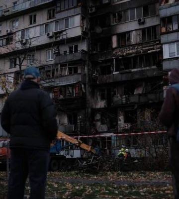 Они погибли дома: в Киеве Россия убила молодую девушку и ее маму