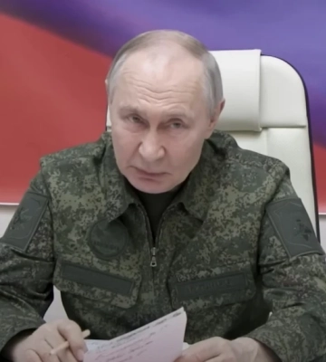 Санкції не дадуть результату, а Путін хвалиться новою ракетою з ядерною боєголовкою. Акценти світових ЗМІ 26 жовтня