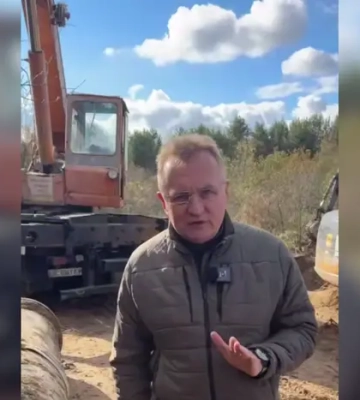 У Львові після ремонту знову прорвало магістральний водогін: без води залишилися 50 тисяч мешканців