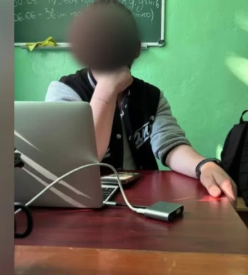 В Киевской области педагог снимал детскую порнографию