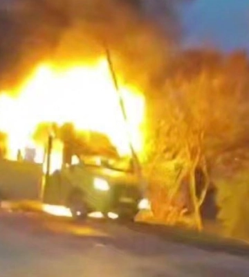 З’явилося відео з дрона, який атакував автобус на Сумщині (відео)