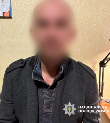 У Харкові поліцейські затримали чоловіка, який тричі вдарив ножем знайомого