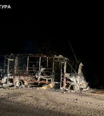 Внаслідок атаки безпілотника на мікроавтобус загинув 69-річний чоловік