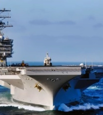 Вертолет и истребитель ВМС США потерпели крушение с разницей в 30 минут