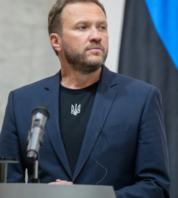Глава МЗС Естонії прибув із візитом до Києва