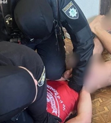 Дитячого тренера з Києва підозрюють у сексуальному насильстві щодо 11-річної дівчинки. ФОТОрепортаж