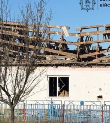 Упродовж доби армія РФ завдала 898 ударів по 15 населених пунктах Запорізької області: є поранений