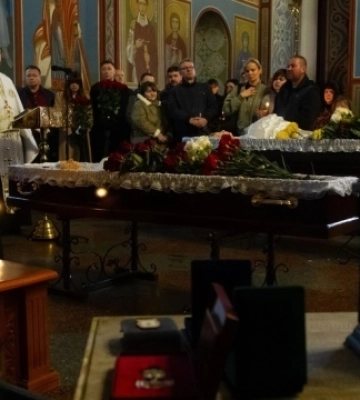 У Києві попрощалися із загиблими у Краматорську журналістами телеканалу «FreeДом»
