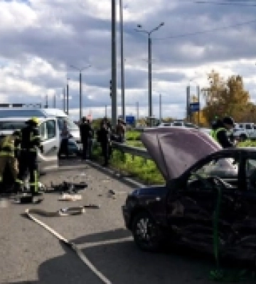 Смертельна аварія біля Городка: загинула жінка, чоловік у реанімації
