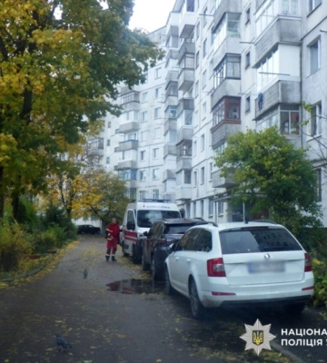 Пришов вибачитися і вдарив ножем у спину: у Житомирі чоловік вбив дружину