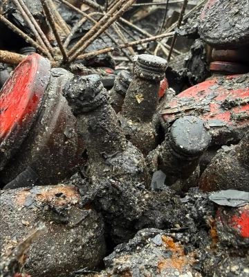 У Києві російська ракета знищила склад виробника соусів "Вогняр" (ФОТО)