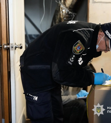 На Одещині викрили двох чоловіків, які облаштували нарколабораторію з виготовлення канабісу