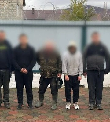 На Берегівщині затримали переправника із шістьма «клієнтами»
