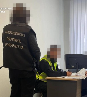Збували наркотики та заборонені ліки: двоє волинян постануть перед судом