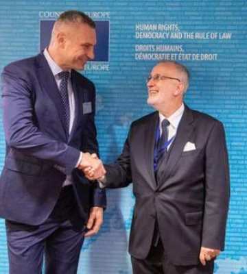 Кличко запросив до України моніторингову місію Ради Європи через тиск на місцеву владу