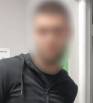 Лучанин напідпитку влаштував дебош в центрі міста та намагався пошкодити поліцейське авто