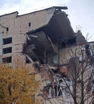В Хмельницком взрыв разрушил многоэтажный дом В Хмельницком взрыв разрушил многоэтажный дом