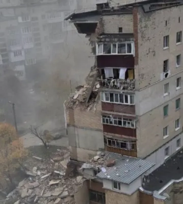 У Хмельницькому вибух газу зніс частину будинку