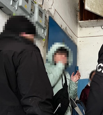 СБУ викрила російську агентку, яка під виглядом прибиральниці шпигувала в оселях українських воїнів