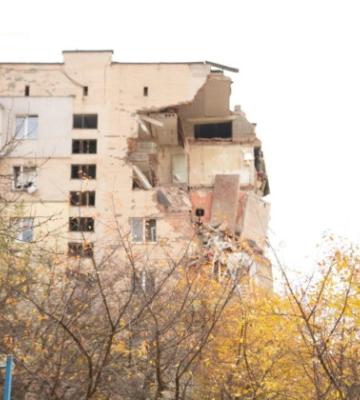 Вибух у багатоповерхівці у Хмельницькому зніс кілька поверхів – що відомо, фото