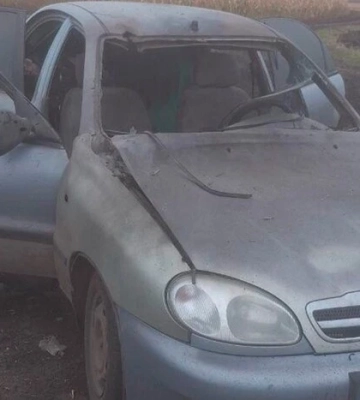 На Харківщині ворожий дрон вдарив по автівці: є жертва та постраждалі